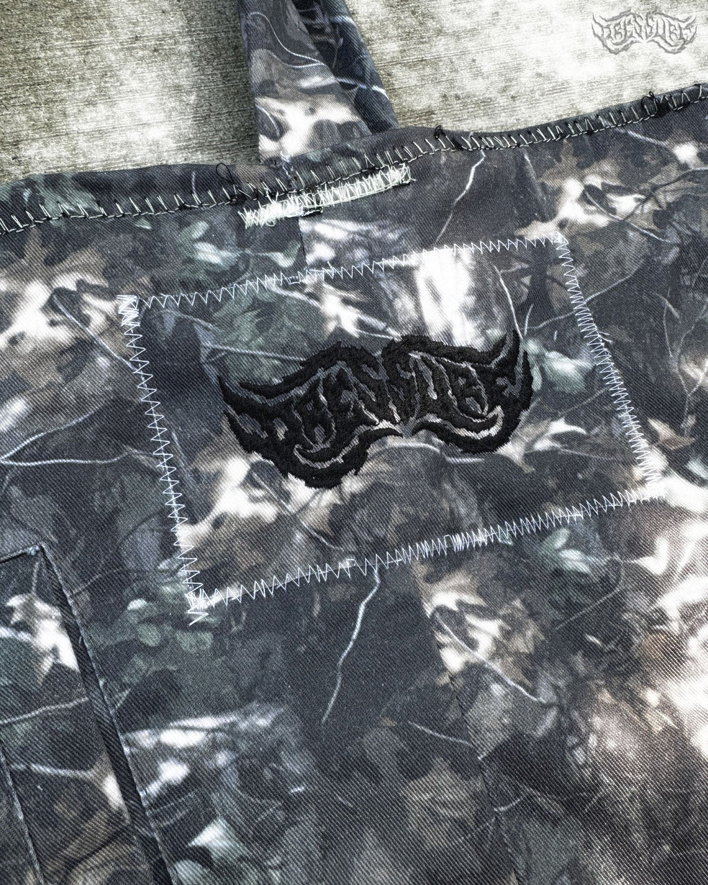 CAMO TOTE BAG