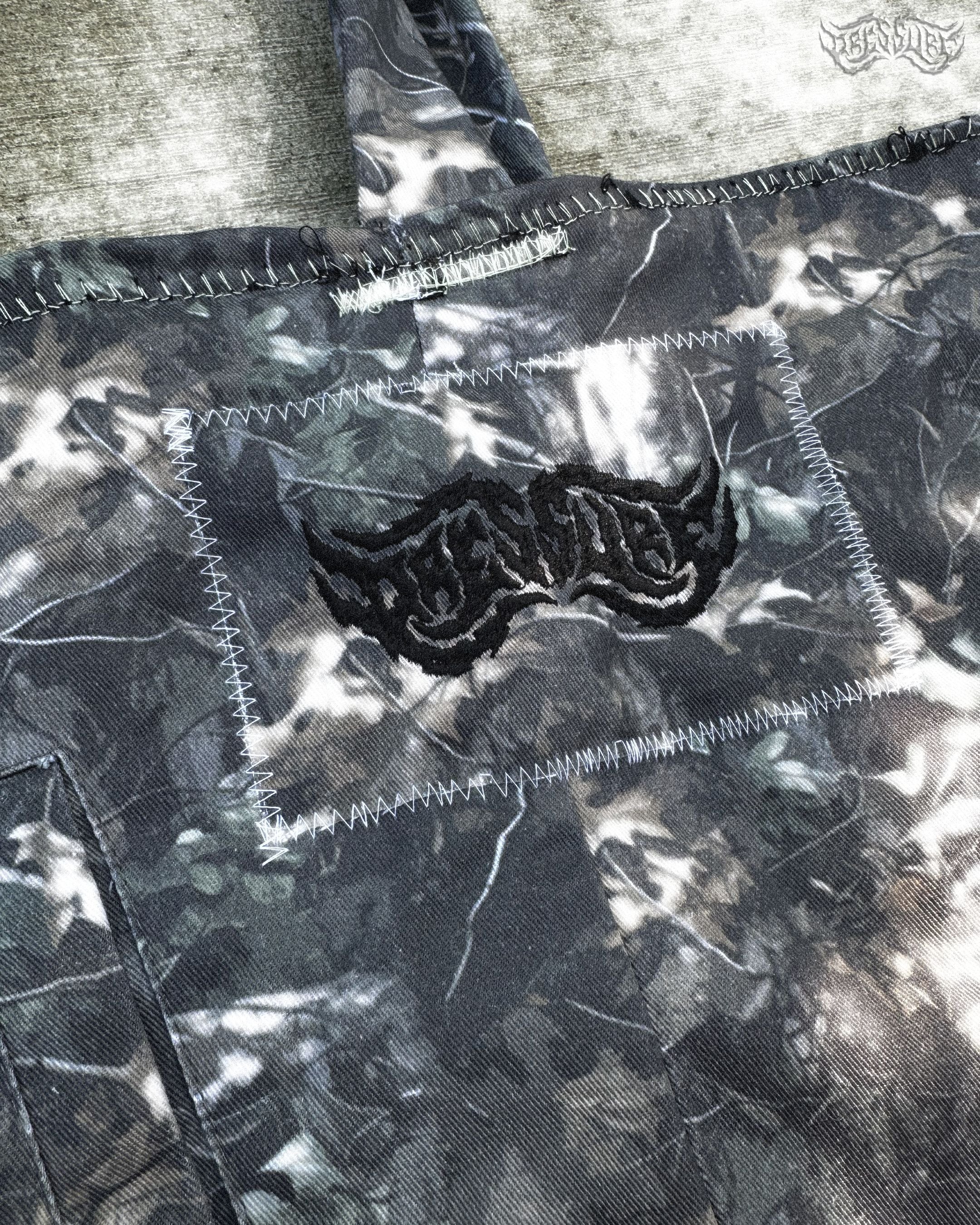 CAMO TOTE BAG